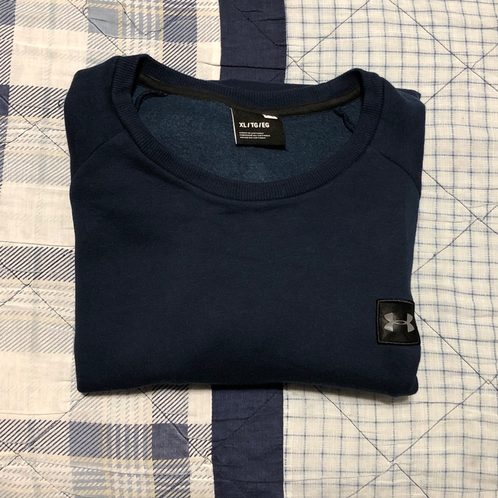 Under Armour Men's Dark Blue Crewneck Sweater - Picture 2 of 11